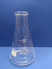 Matraz de destilación: ¿Qué es y cómo funciona en la química?